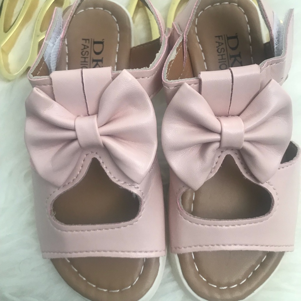 Girl Pink Sandals